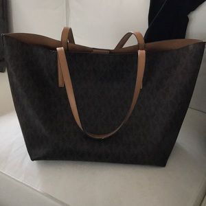 Michael Kors Hayley tote
